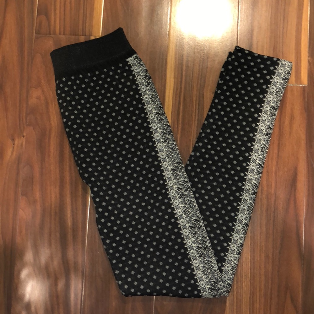 5 FOR $25 Pink Rose Fleece Printed Leggings